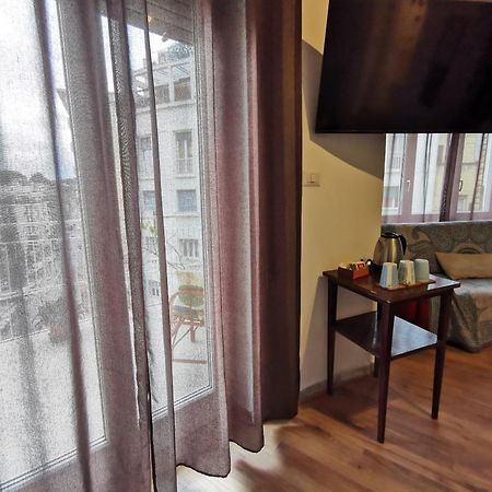 La Finestra Sul Mondo B&B Roma Exterior foto